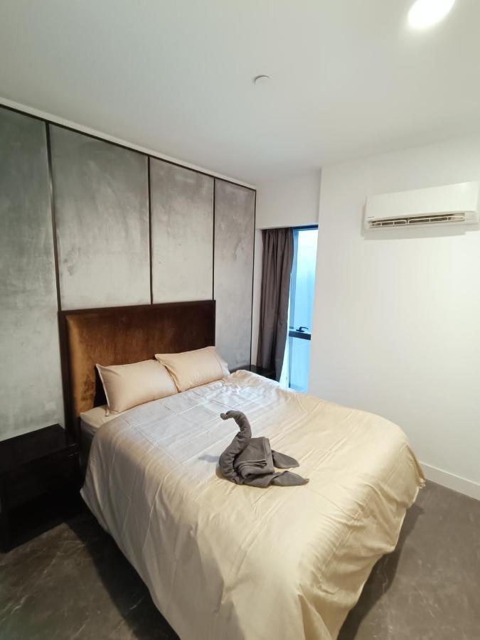 Platinum 2 Klcc Newluxurycondo By Langitel With Infinitycityview Swimmingpool Kuala Lumpur